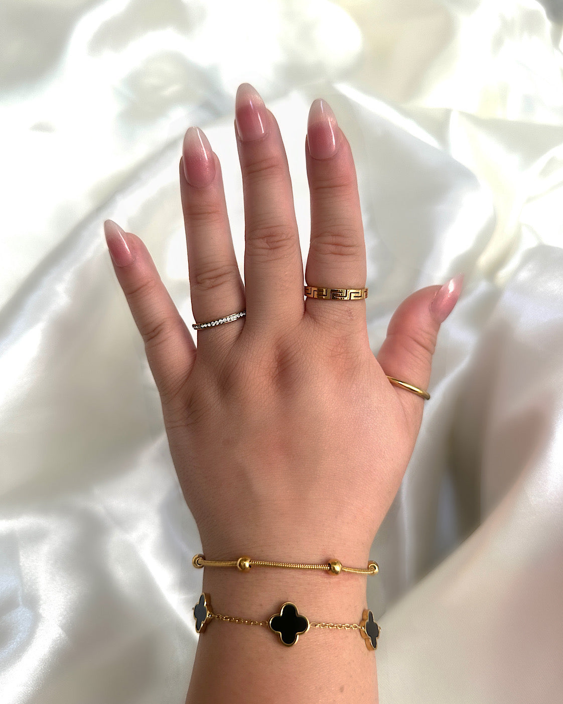 Black Clover Armband
