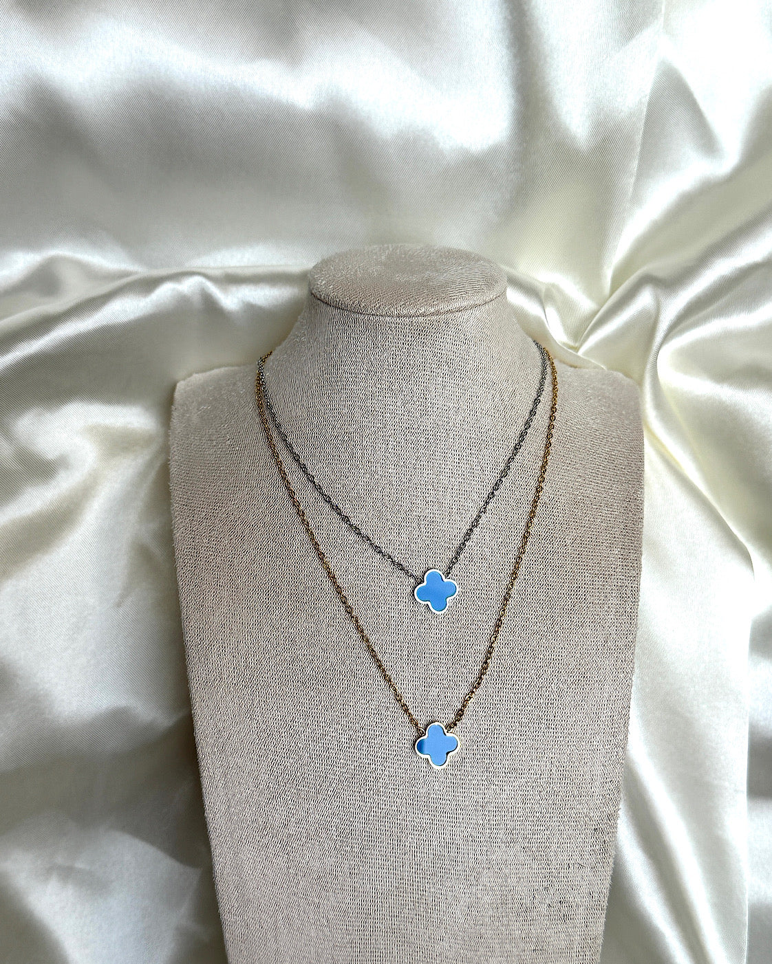 Blue Clover Kette