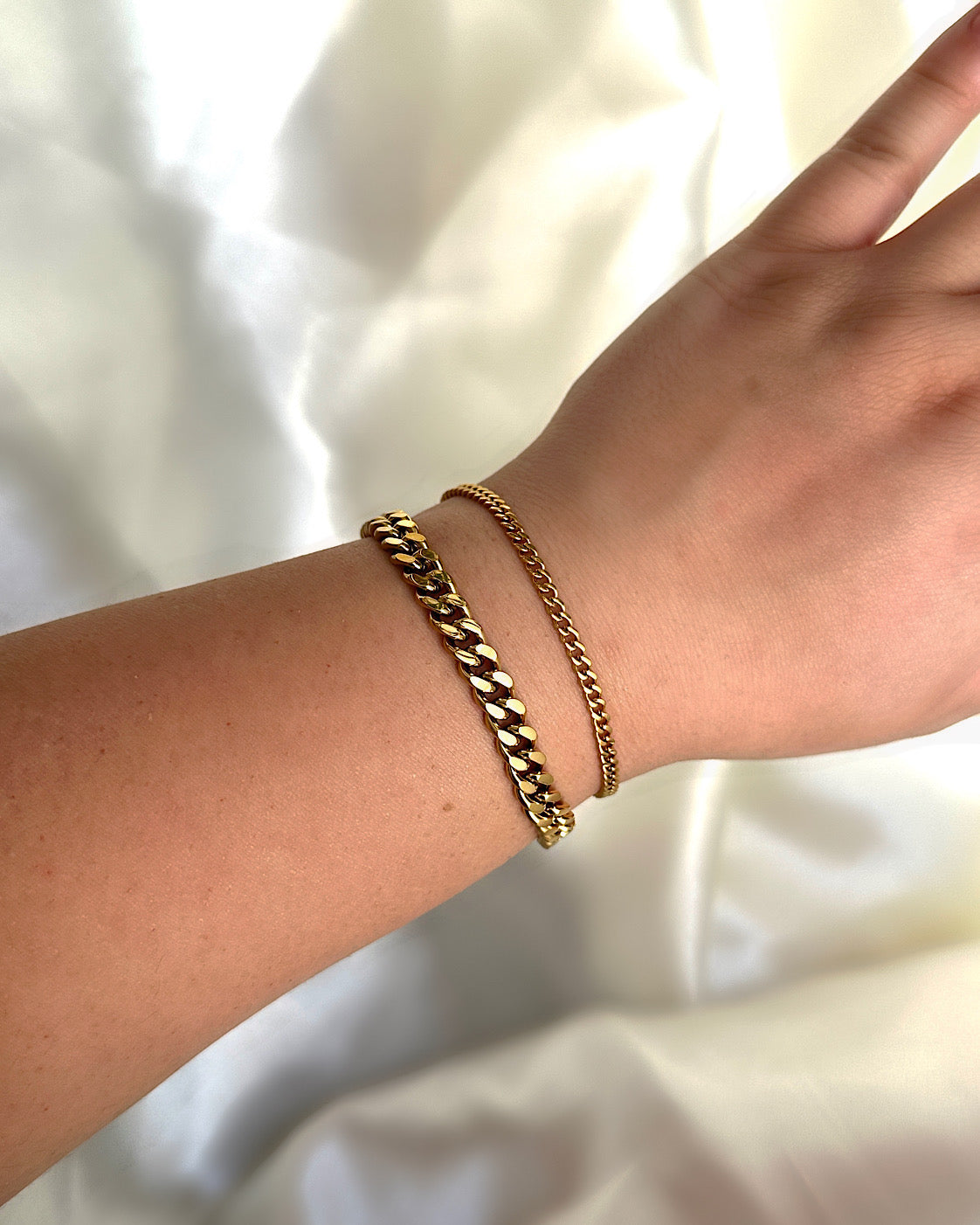 Cuban Armband