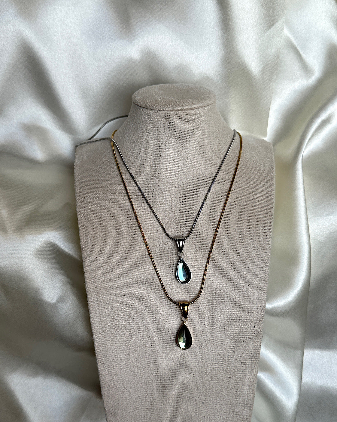 Tear Drop Kette