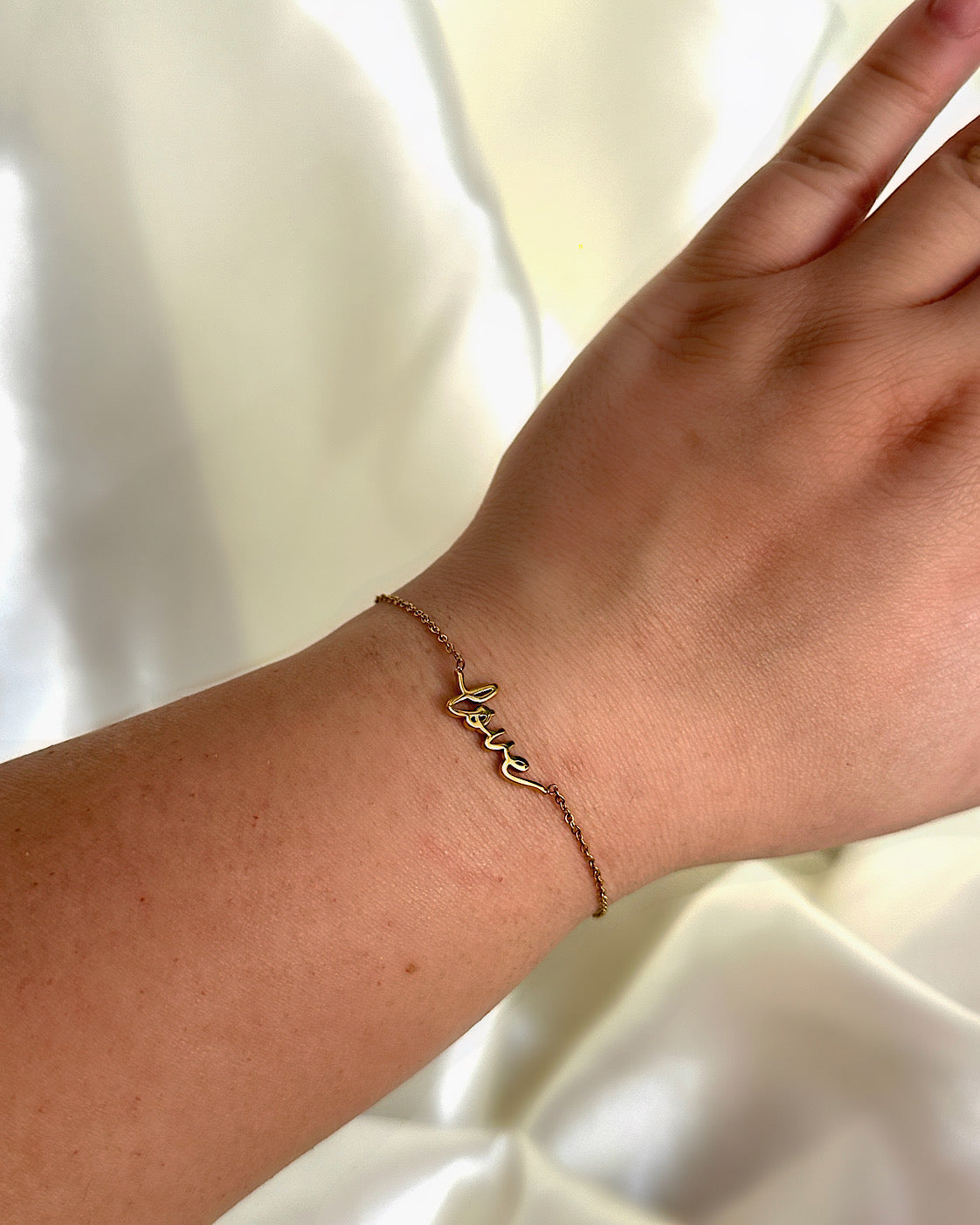 Love Armband