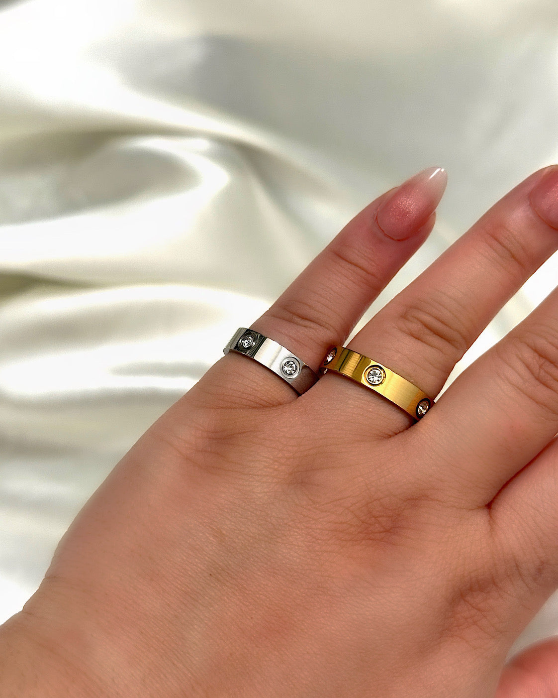 Luna Ring