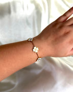 White Classic Clover Armband