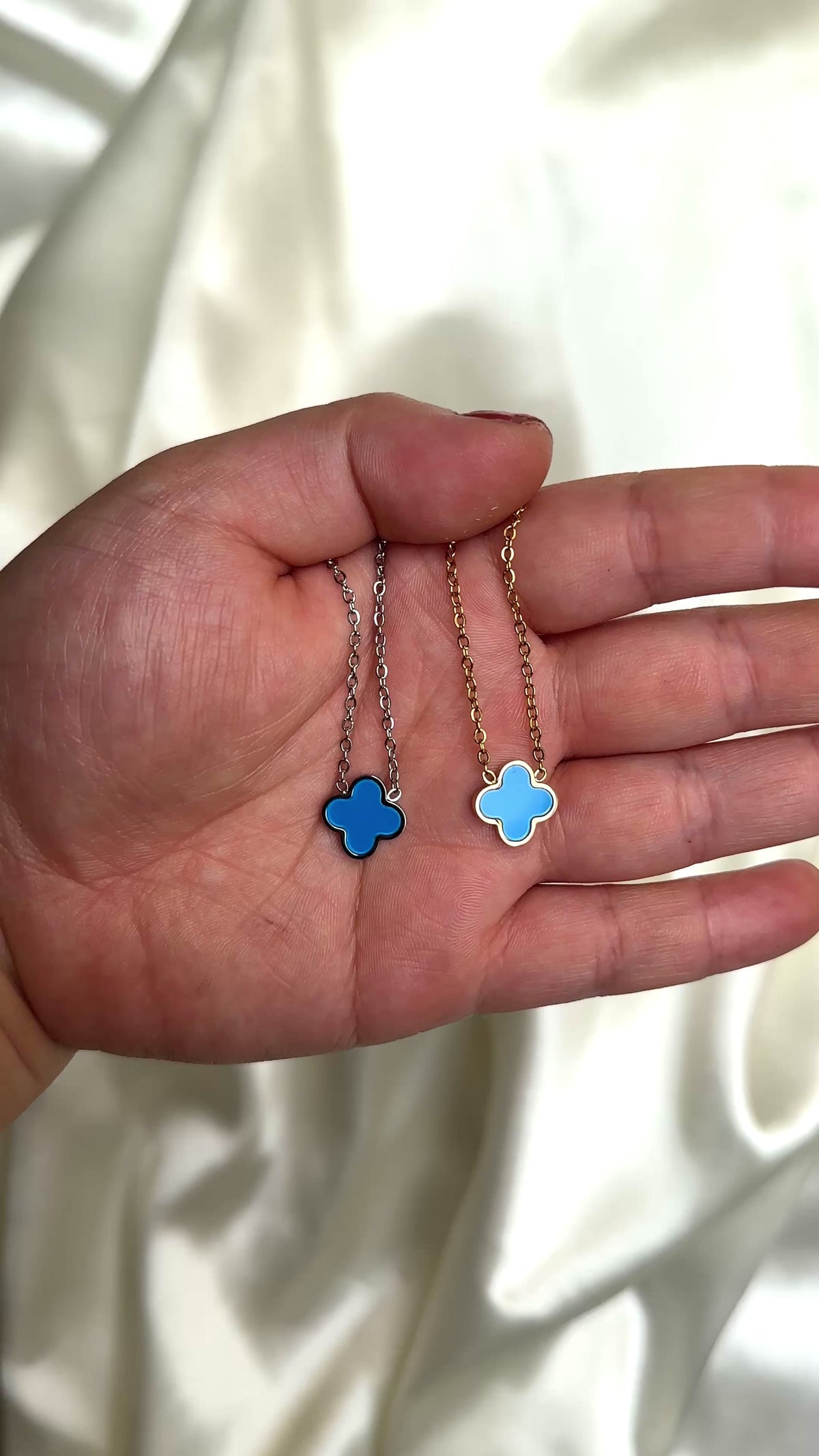 Blue Clover Kette